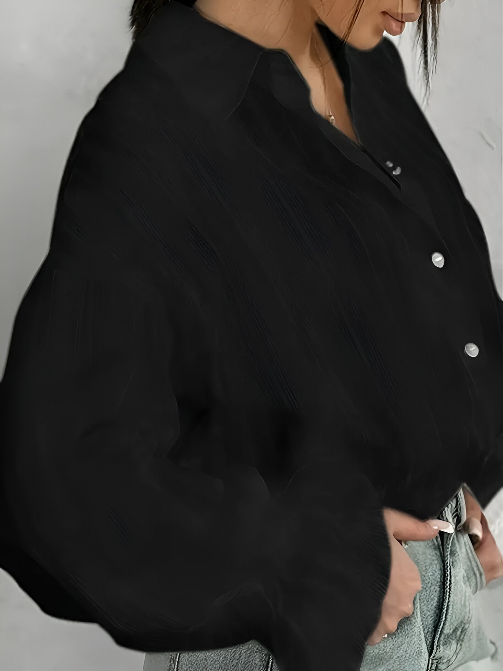 Serenya – Dames Overhemd met Geborduurde Kraag & Luxe Details