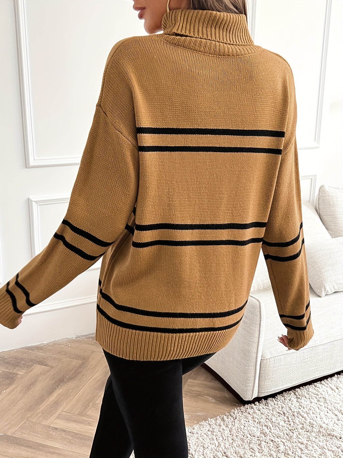 Noor Gestreepte Coltrui – Stijlvolle Warmte & Tijdloze Klasse