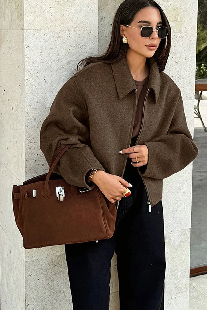 Alina Cropped Wool Jacket – Tijdloze Klasse in een Modern Jasje