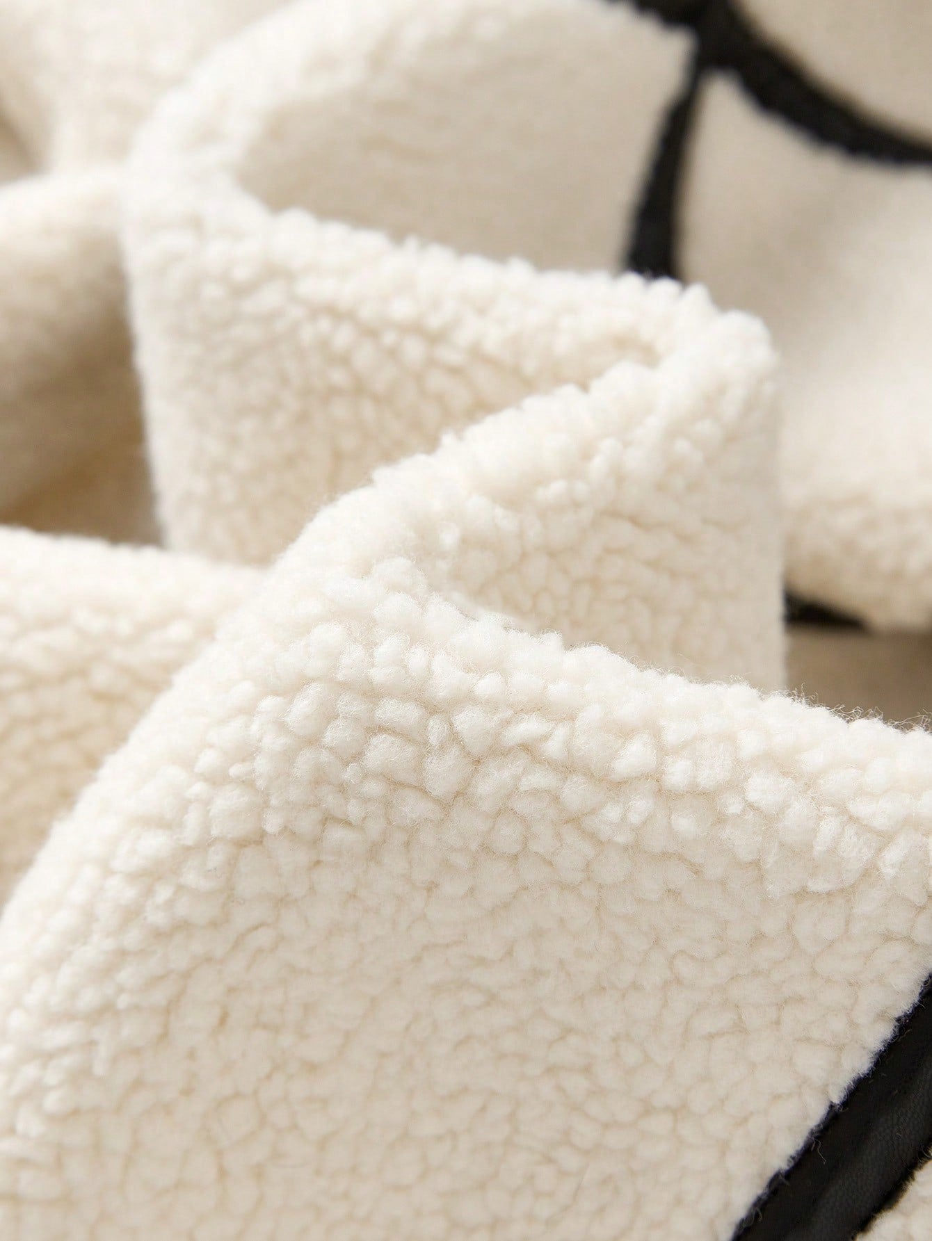 Lynnea Teddy Jas – Warmte en Luxe in Eén