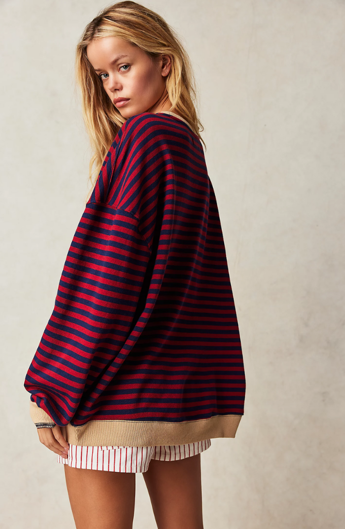 Aveline Gestreepte Oversized Trui voor Dames – Comfort, Stijl & Tijdloze Elegantie
