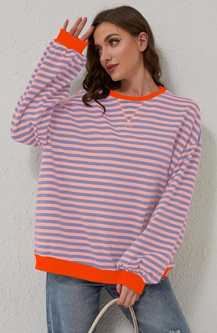 Aveline Gestreepte Oversized Trui voor Dames – Comfort, Stijl & Tijdloze Elegantie