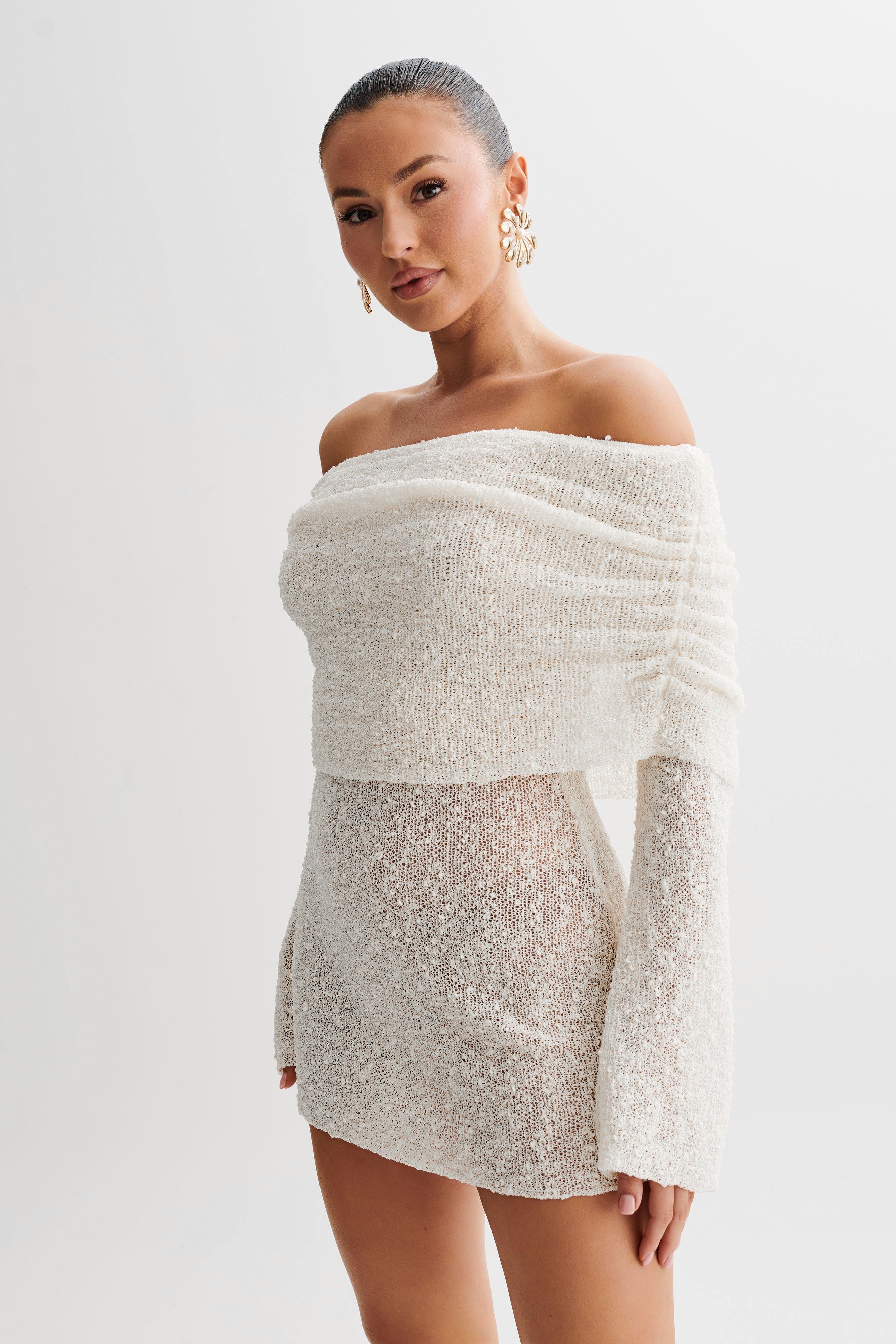 Off-shoulder gebreide mini jurk voor dames – open knit en stijlvol