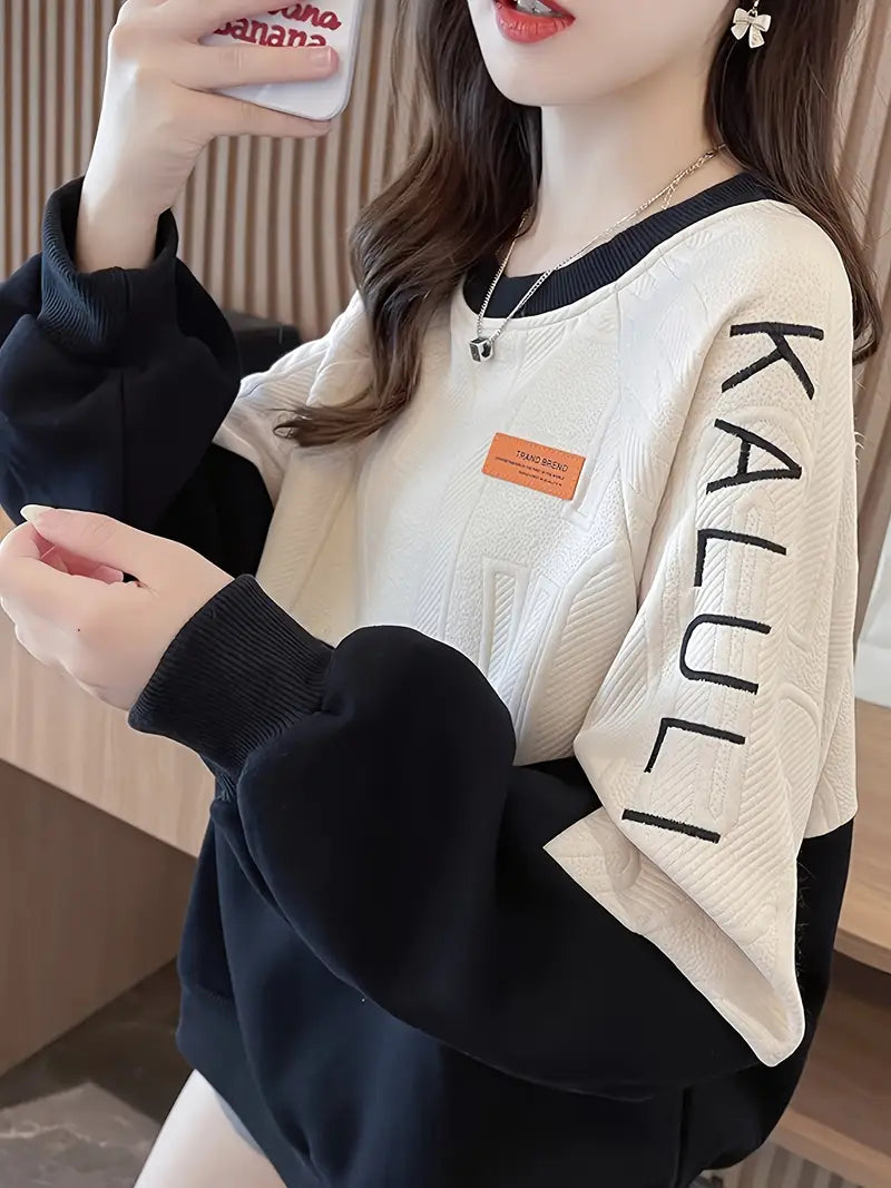 Calira Oversized Sweater – Stijlvolle Streetwear met Zachte Luxe