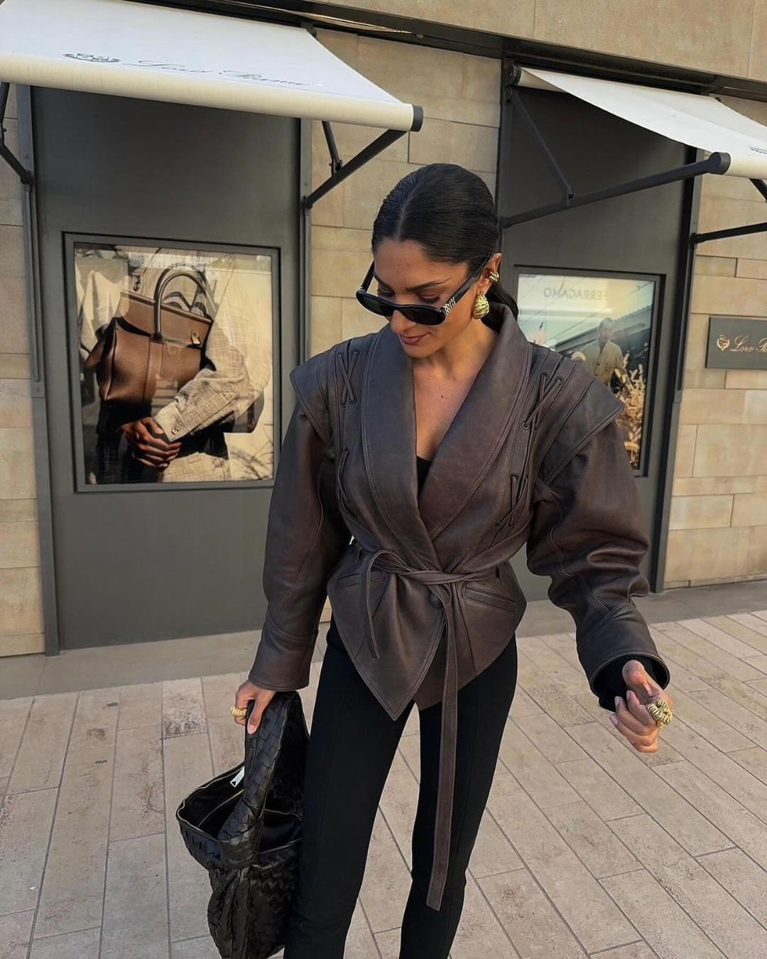 Elayne Leren Wikkeljas – Verfijnde Elegantie met een Krachtige Uitstraling