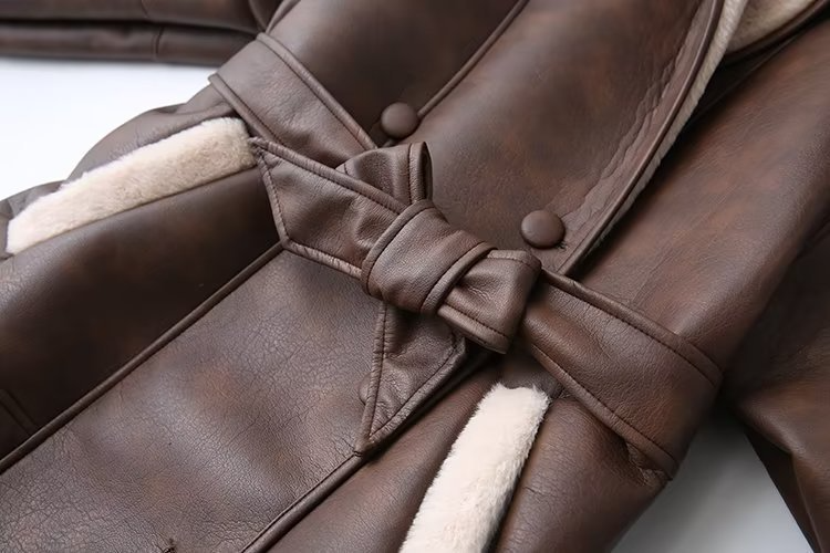 Norella Suède-Kasjmier Jas – Tijdloze Luxe & Verfijnde Stijl