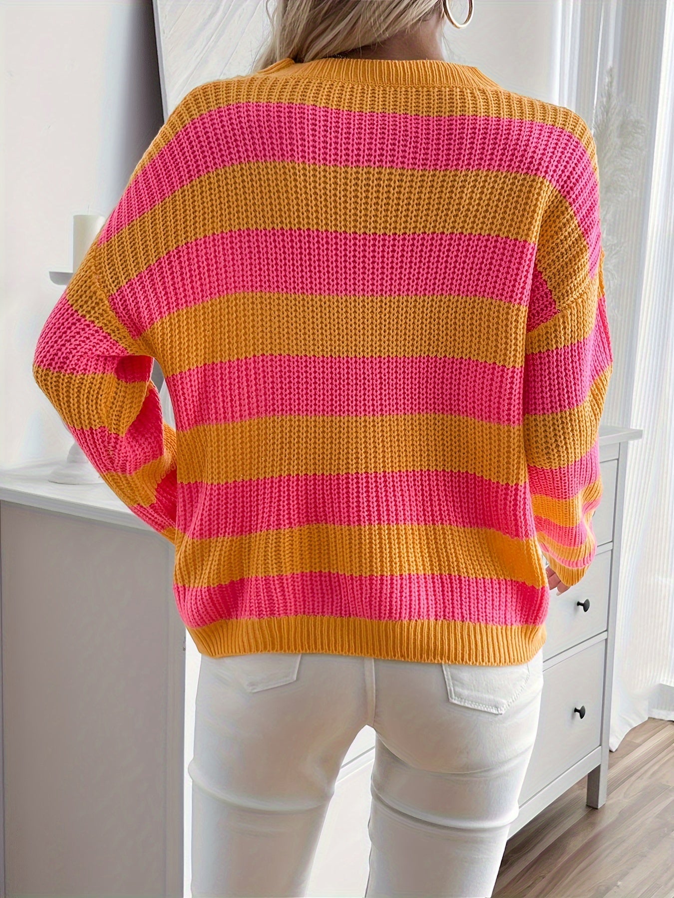 Lina Gebreide Trui met Kleurblokken – Warm, Trendy & Comfortabel