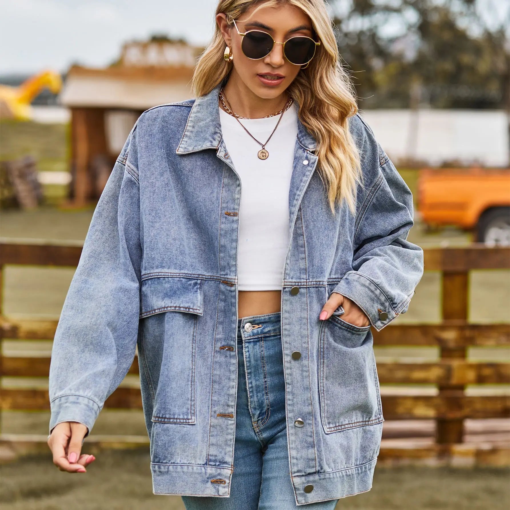 Coralia – Oversized Denim Jas met Tijdloze Klasse