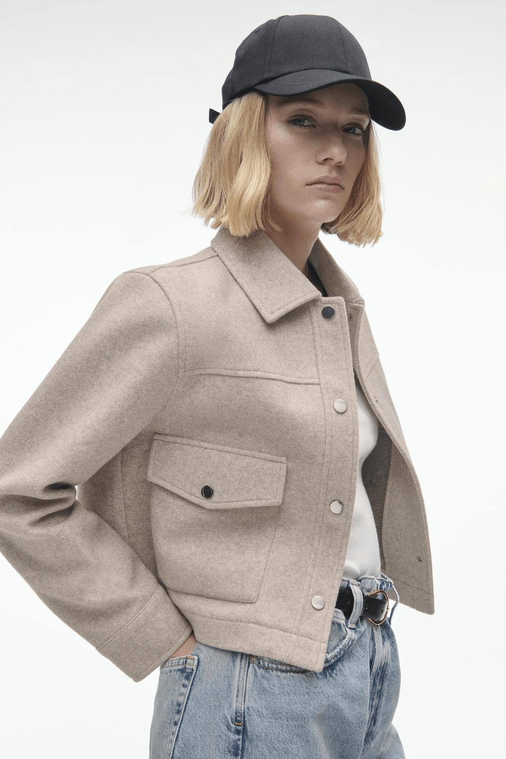 Nolene Bomberjack – Tijdloze Klasse met een Moderne Twist