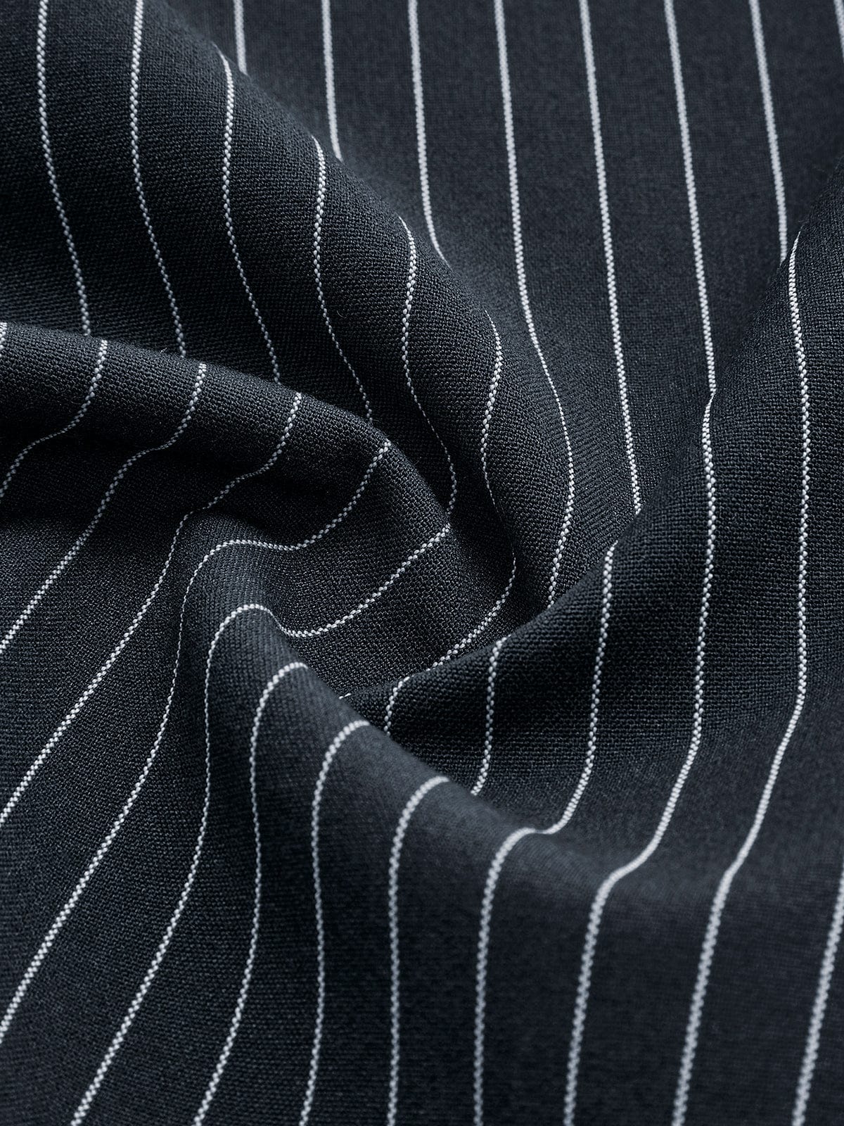 Olivienne Korte Gestreepte Blazer – Modern, Elegant en Tijdloos Verfijnd