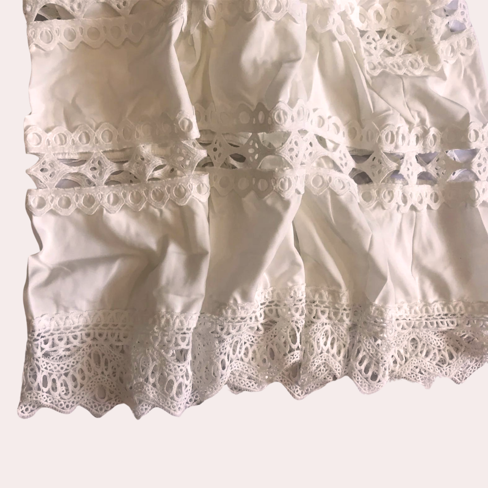 Selvianne – Glamoureuze lange kanten jurk met verfijnde details