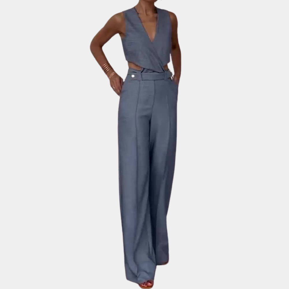 Aleyora – Tweedelig damespak met verfijnde pasvorm en moderne elegantie