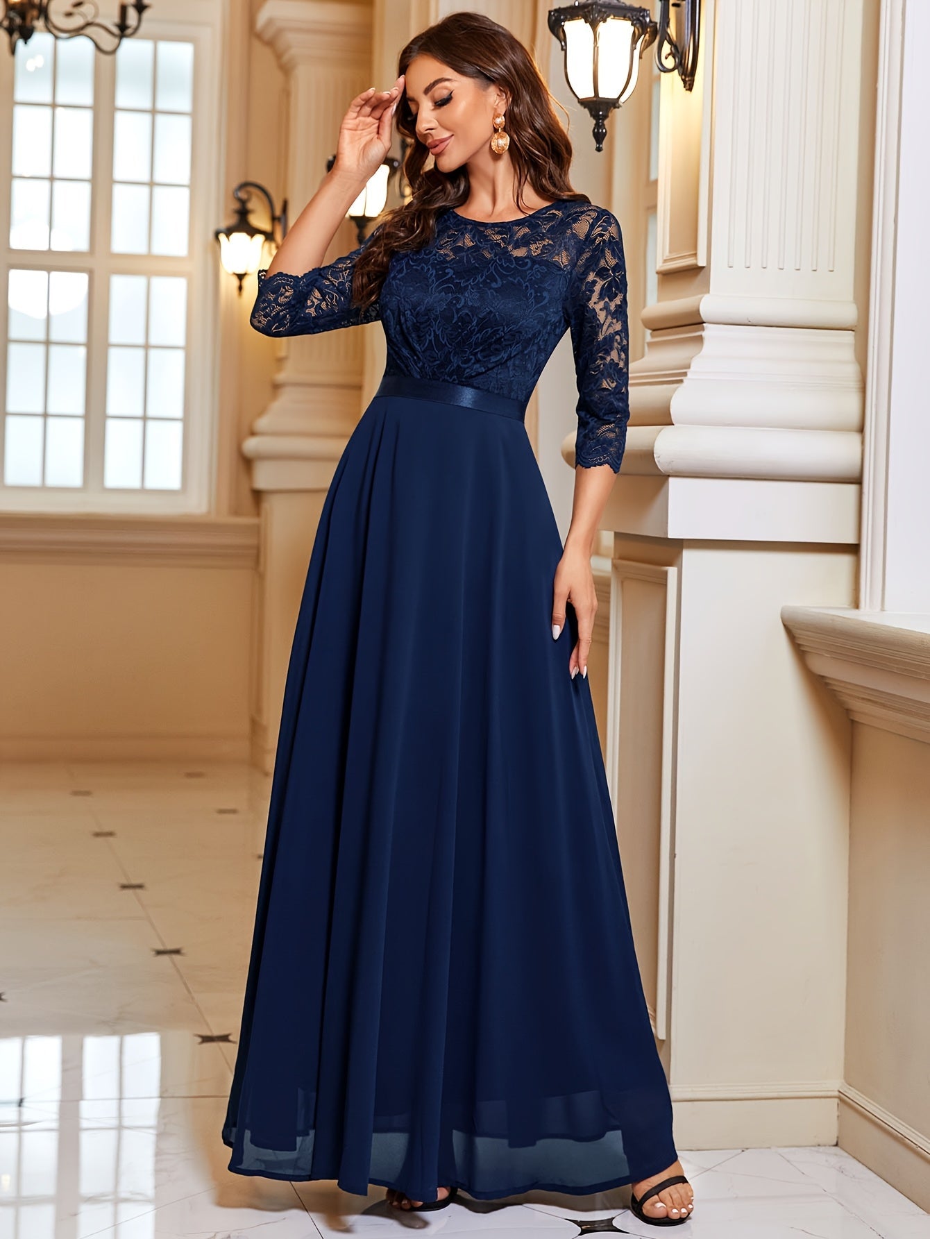 Amara - Elegante Maxi Jurk van Kant en Chiffon voor Dames met Verleidelijke Details