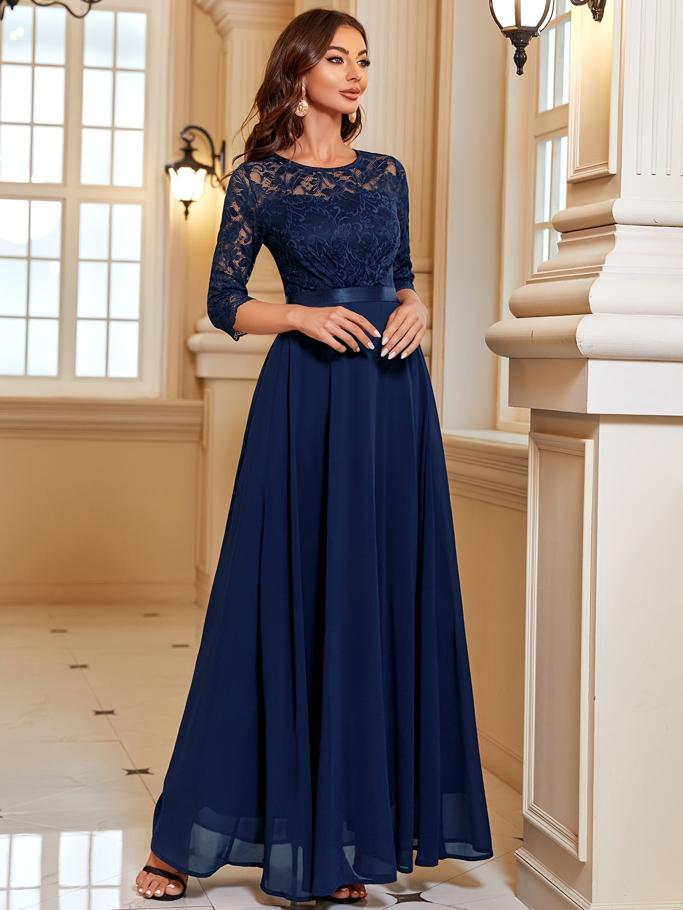 Amara - Elegante Maxi Jurk van Kant en Chiffon voor Dames met Verleidelijke Details