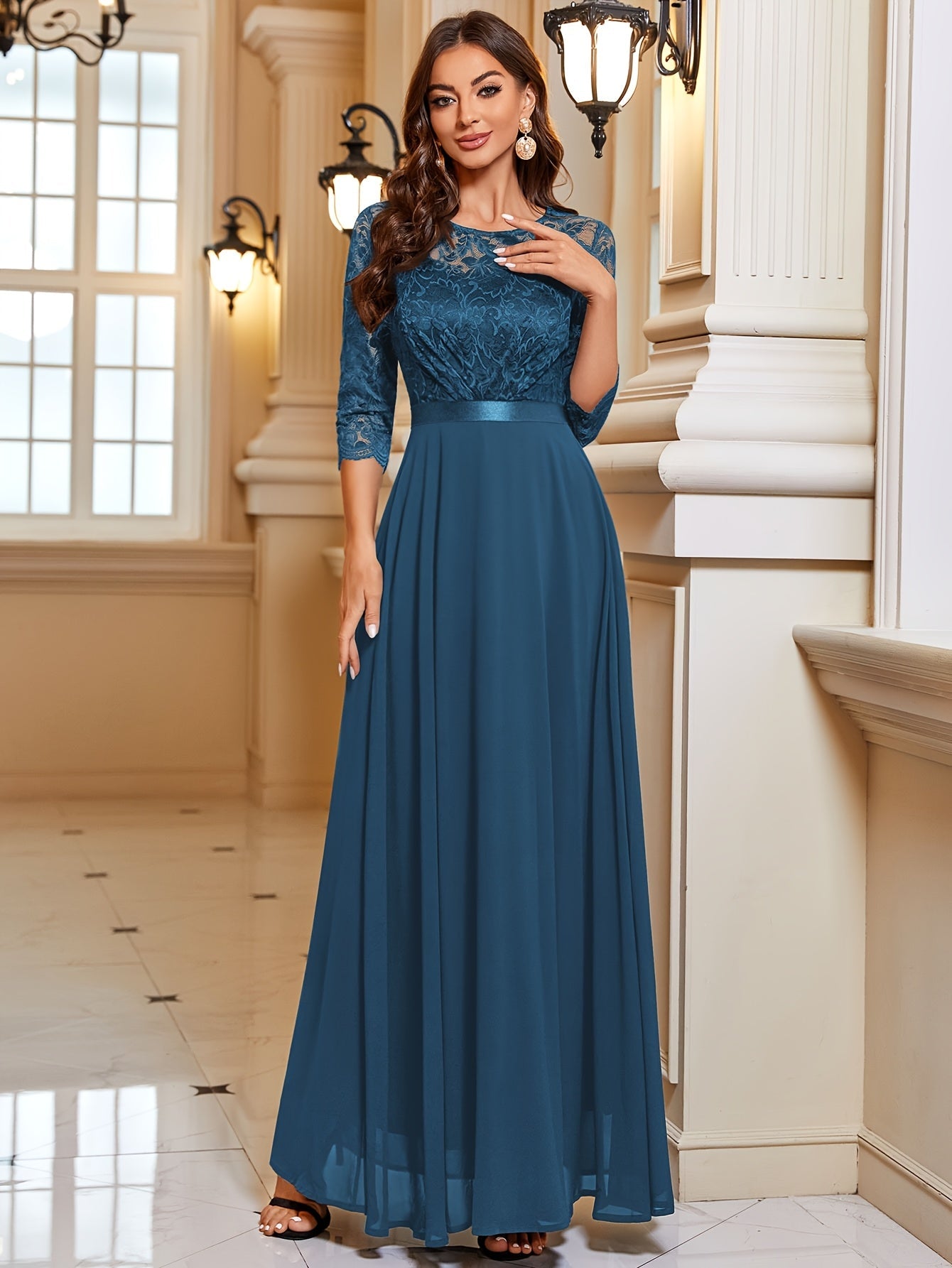 Amara - Elegante Maxi Jurk van Kant en Chiffon voor Dames met Verleidelijke Details