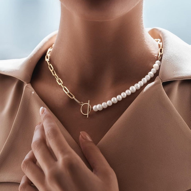 Élodie Pearl Collection – Tijdloze Verfijning in haar Puurste Vorm
