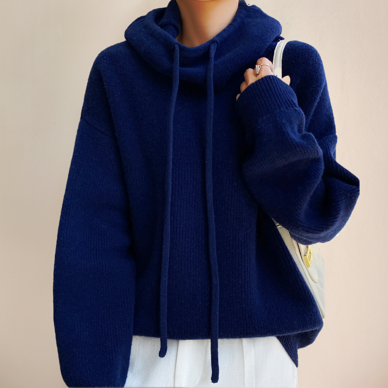 Elowen – Oversized dames hoodie met funnel neck en zachte katoenmix