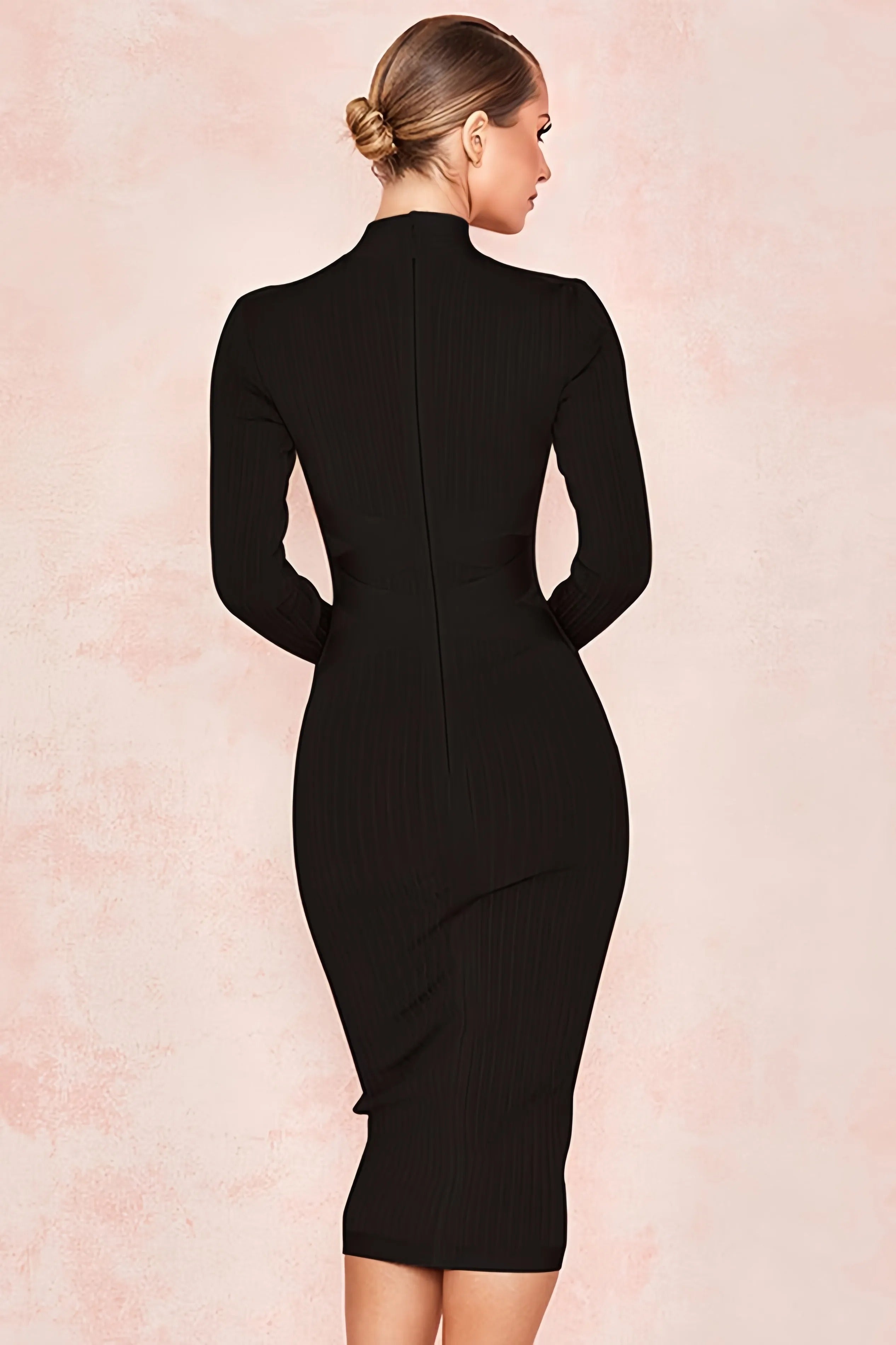 Elowina Midi Jurk – Geribbelde Elegantie met Wikkeldetail en Hoge Halslijn