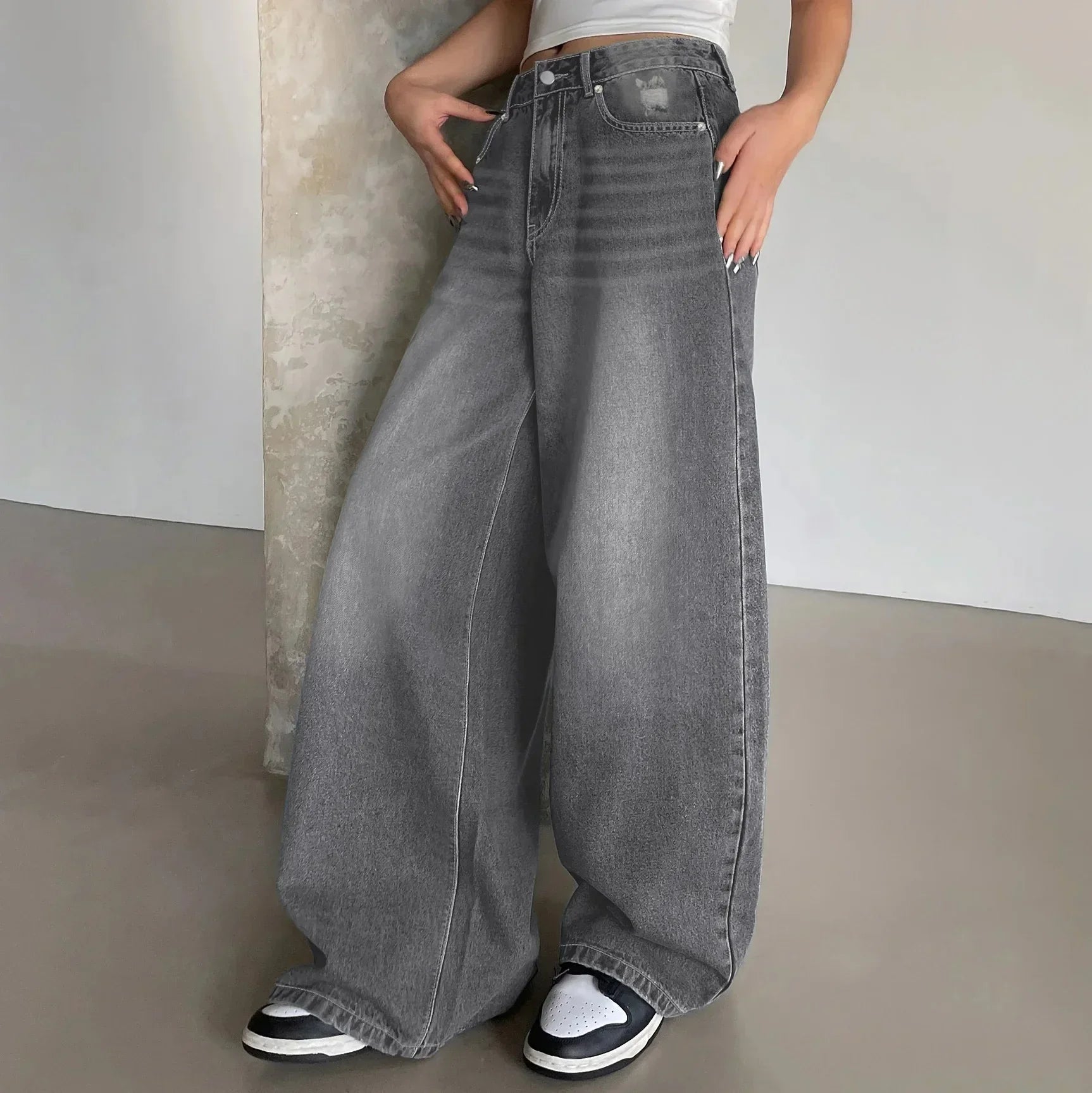 Alira Wide-Leg Jeans – Oversized Damesjeans met Stijl en Volume