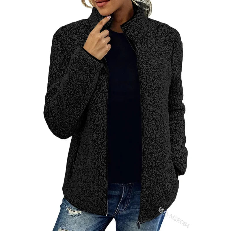 Noelle – Luxe Fleece Jacket met Tijdloze Elegantie en Zachte Warmte