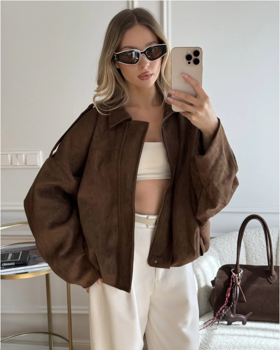 Renelle – Oversized dames suède jas met moderne city-chic uitstraling