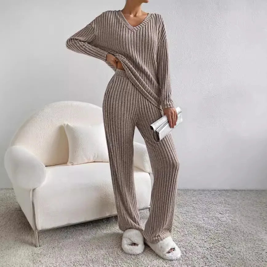 Selvianne – Knit Set met Tijdloze Herfst/Winter Charme