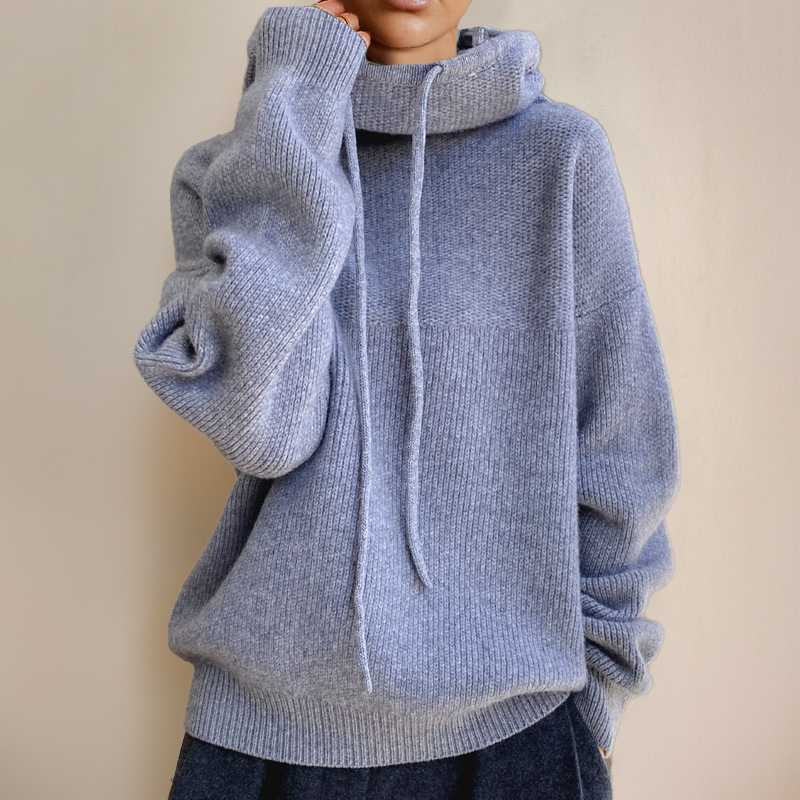 Amira Oversized Gebreide Hoodie – Warme Knusheid in Tijdloze Stijl