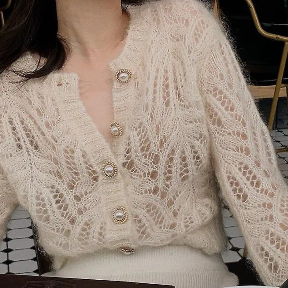 Aelira – Modieuze Gebreide Damestrui met Elegante Textuur en Tijdloze Uitstraling