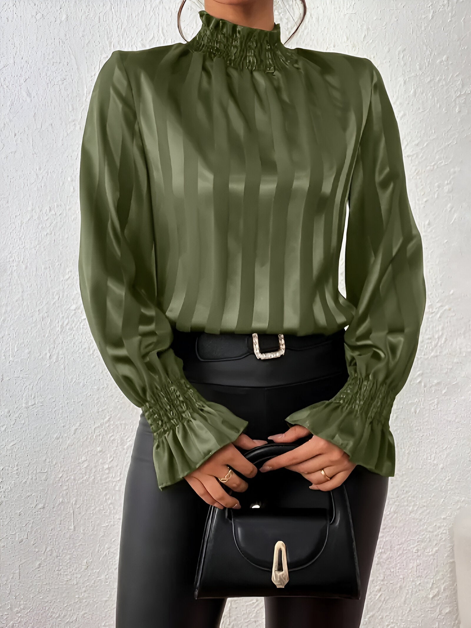 Xylara - Elegante Geplooide Blouse voor Dames met een vrouwelijke Pasvorm en Zachte Valling