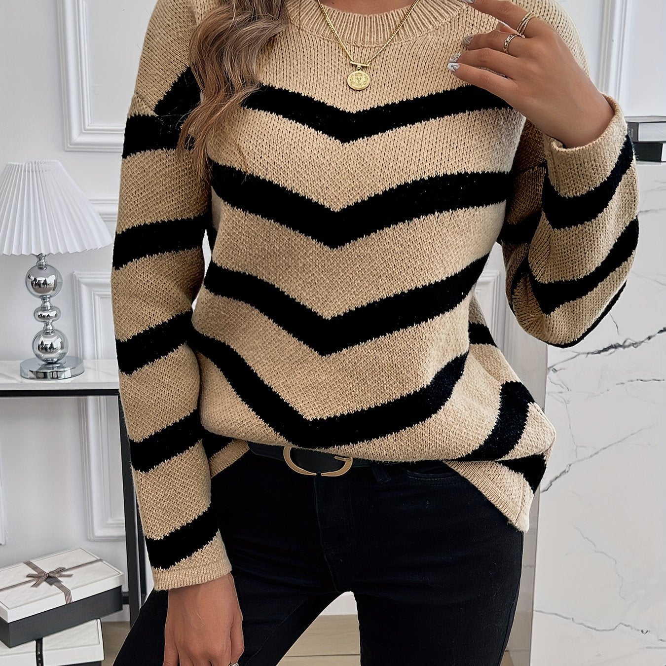 Alina Casual Trui met Chevronpatroon – Stijlvol & Comfortabel