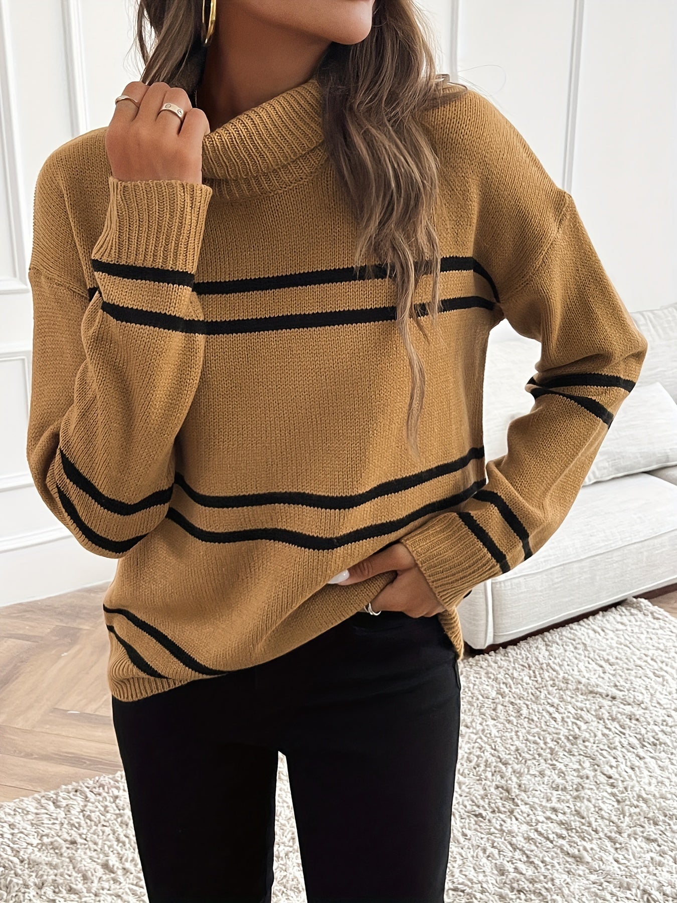 Noor Gestreepte Coltrui – Stijlvolle Warmte & Tijdloze Klasse