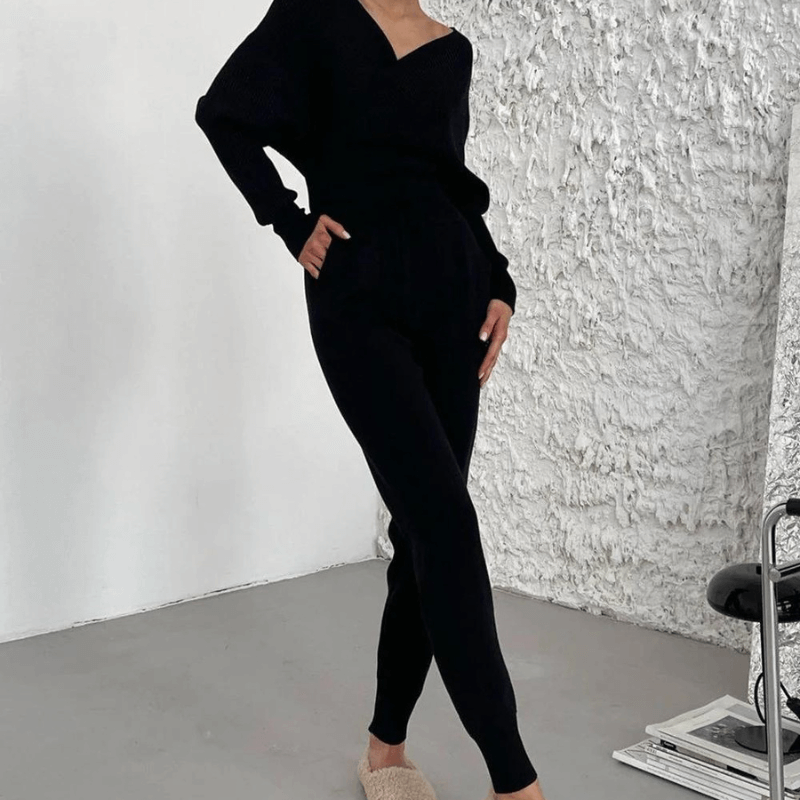 Sylvara Gebreide Tweedelige Set – Dames Trui en Broek voor Comfort & Stijl
