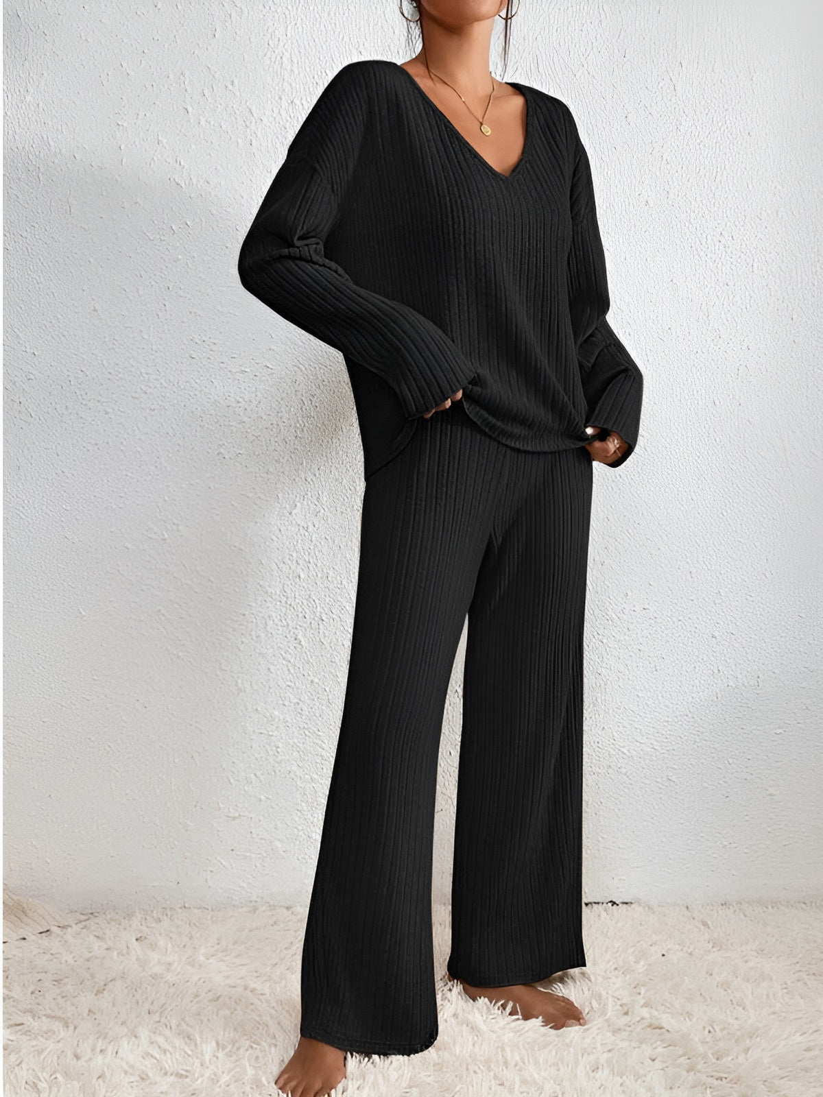 Aveloria – Gebreide Tweedelige Set met V-hals Trui & Broek, Warm & Stijlvol voor Herfst/Winter