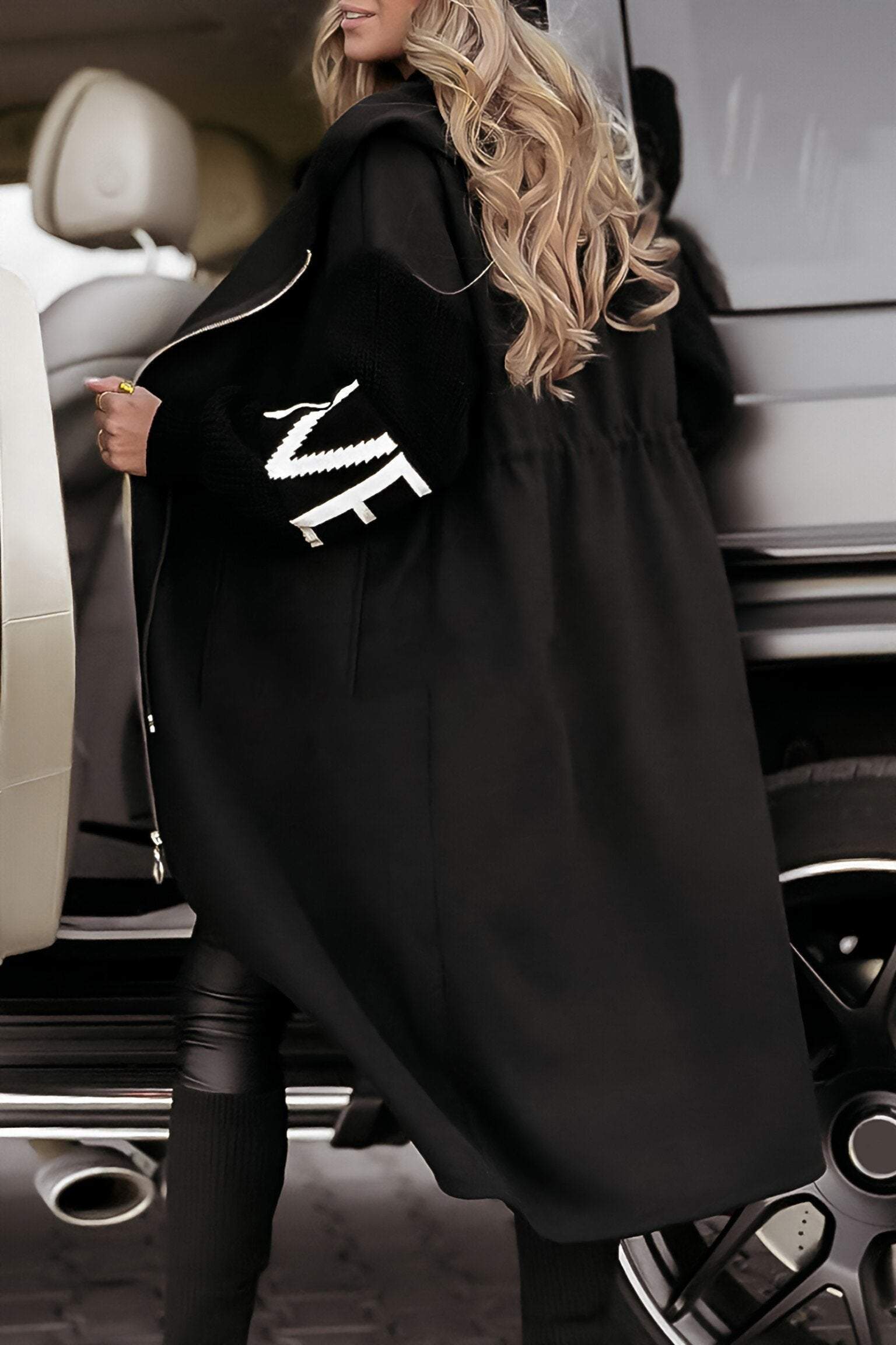 Seraphine Patchwork Jas – Stijlvolle Warmte met een Unieke Twist