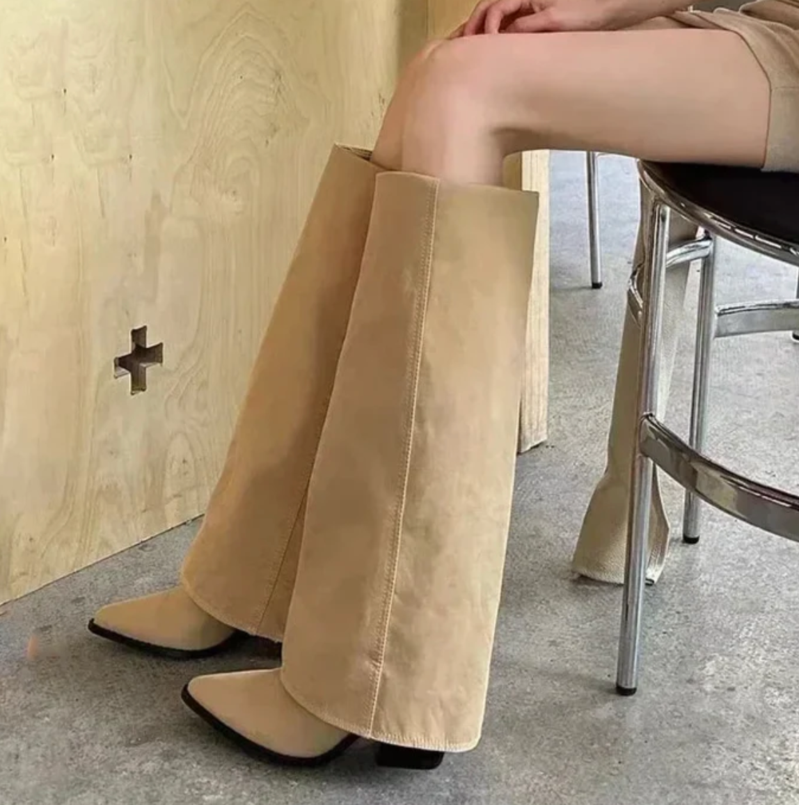 Alara – Hoge Laarzen met Trendy Uitstraling