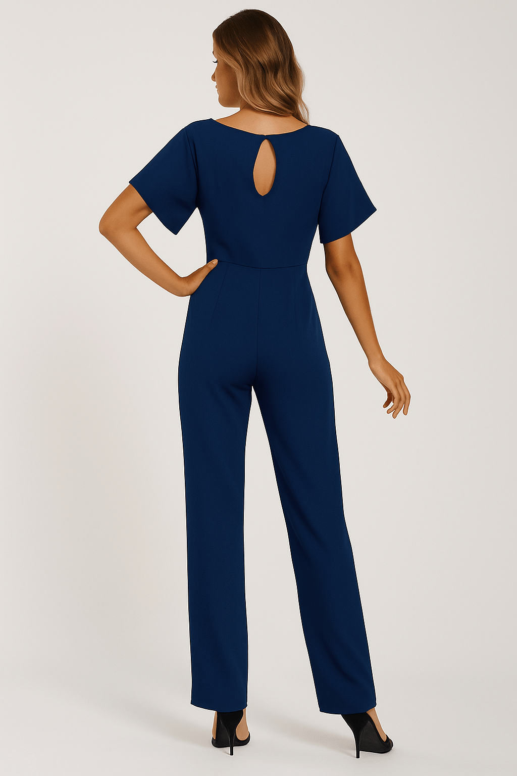 Noëlle – Elegante Jumpsuit met Strikceintuur en Tijdloze Uitstraling