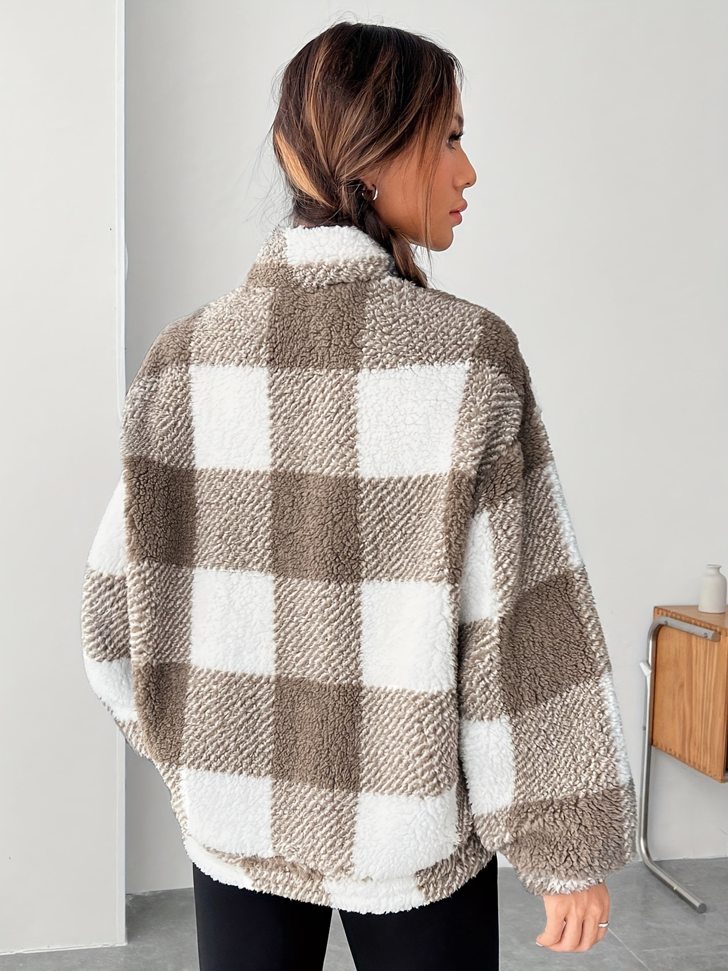 Noëlle Geruite Fleece Hoodie – Gezellig, Stijlvol & Veelzijdig