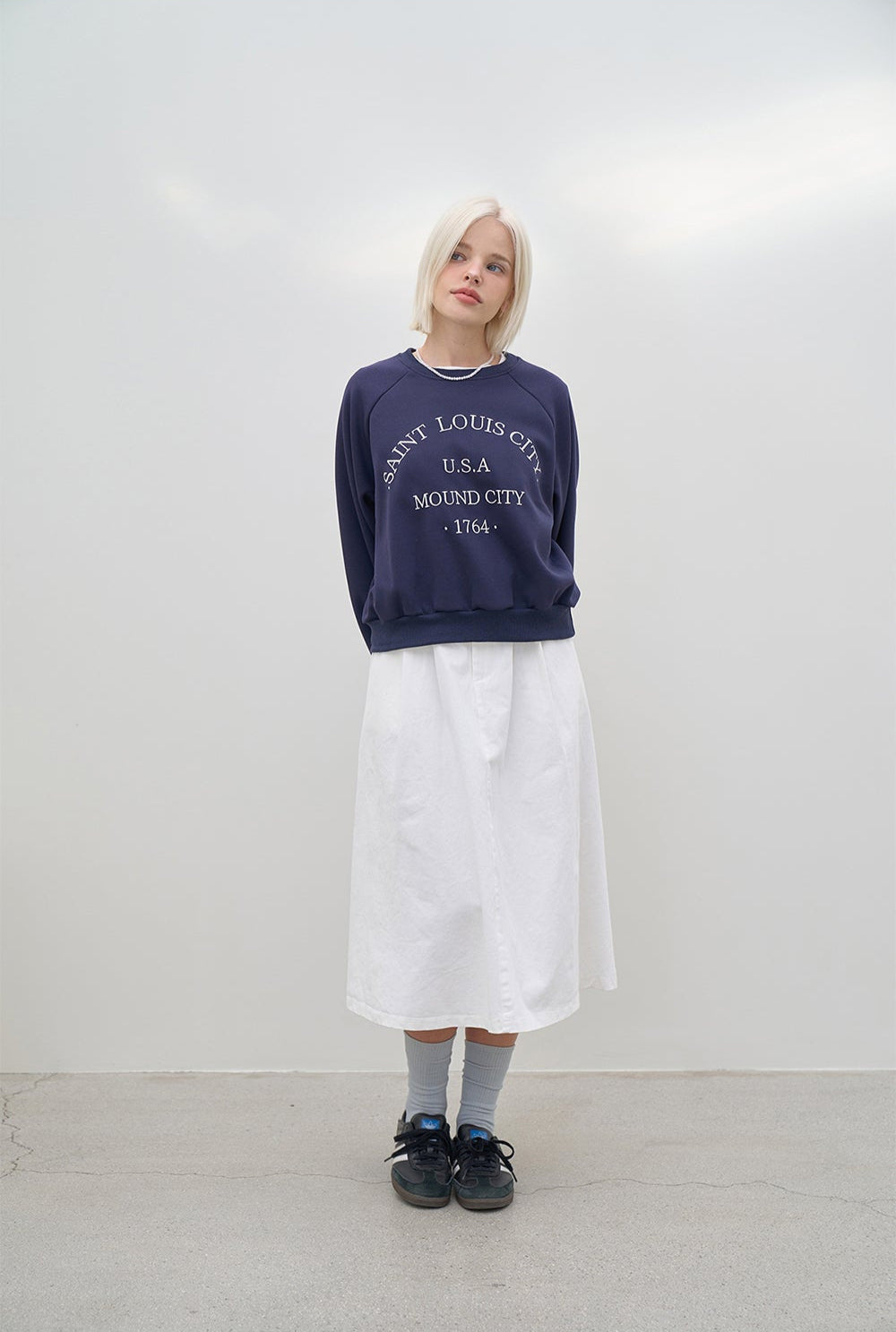 Sorelia A-lijn Midi-Rok – Tijdloze Eenvoud met Casual Verfijning