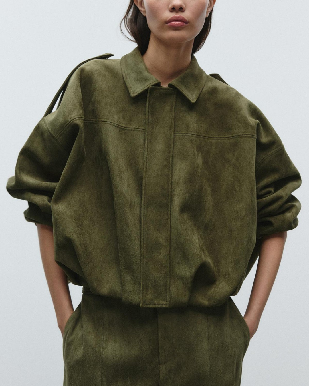 Renelle – Oversized dames suède jas met moderne city-chic uitstraling