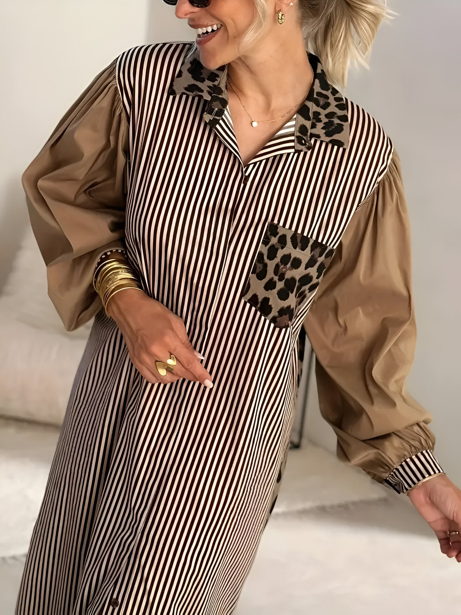 Liora – Speelse Damesjurk met Unieke Details & Comfortabele Pasvorm