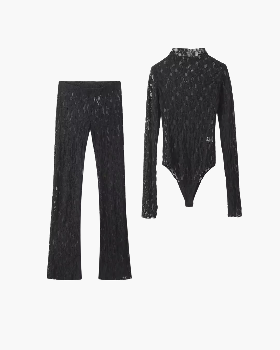 Calista – Tweedelige Set met Kant en Bloemenpatroon