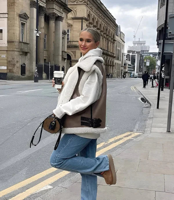 Serenna Faux Shearling Vest – Warmte met een Vleugje Luxe