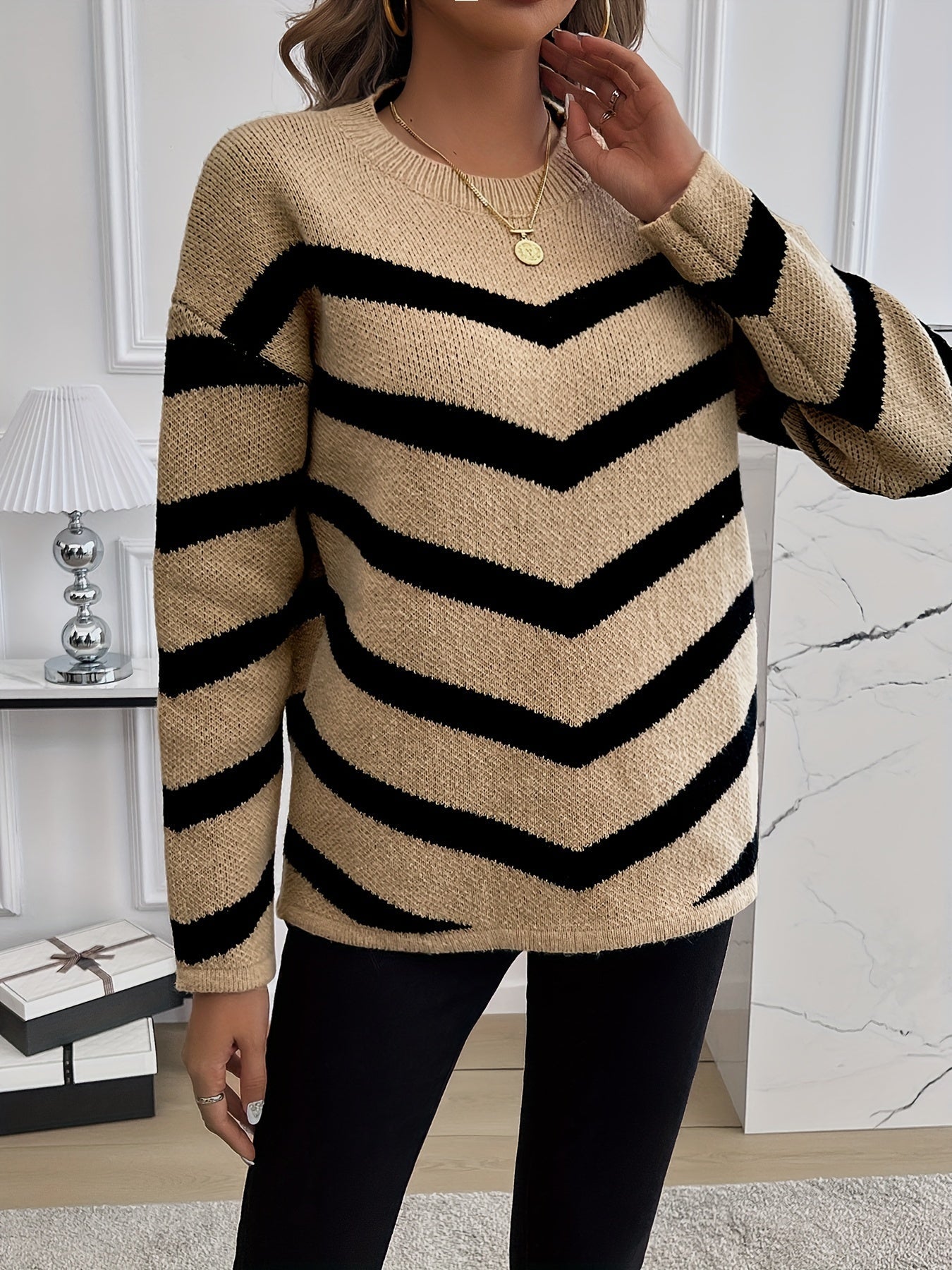 Alina Casual Trui met Chevronpatroon – Stijlvol & Comfortabel