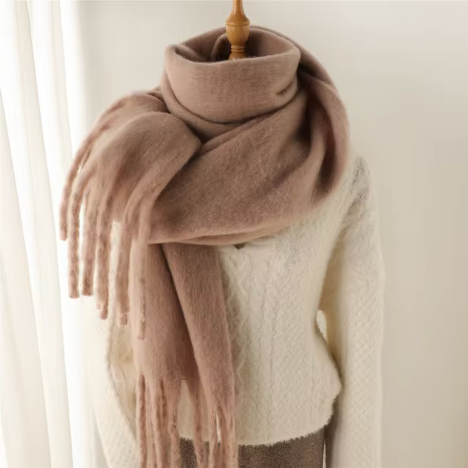 Averine – Luxe cashmere-look wintersjaal met franjes voor dames