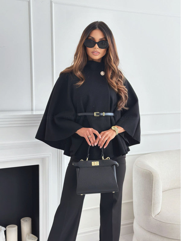 Cyarisse – Batwing Cloak Top met Riem, Warm & Elegant