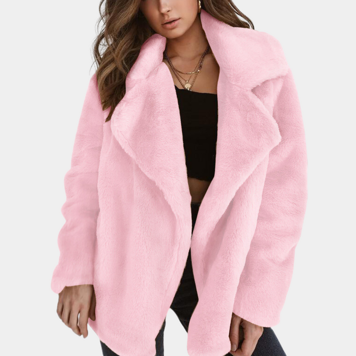 Veloura – Geraffineerde dames winterjas met pluche afwerking