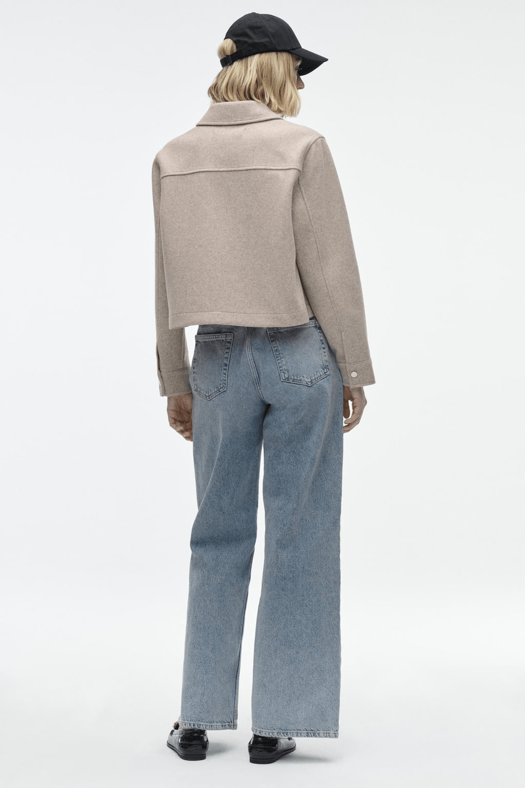 Nolene Bomberjack – Tijdloze Klasse met een Moderne Twist