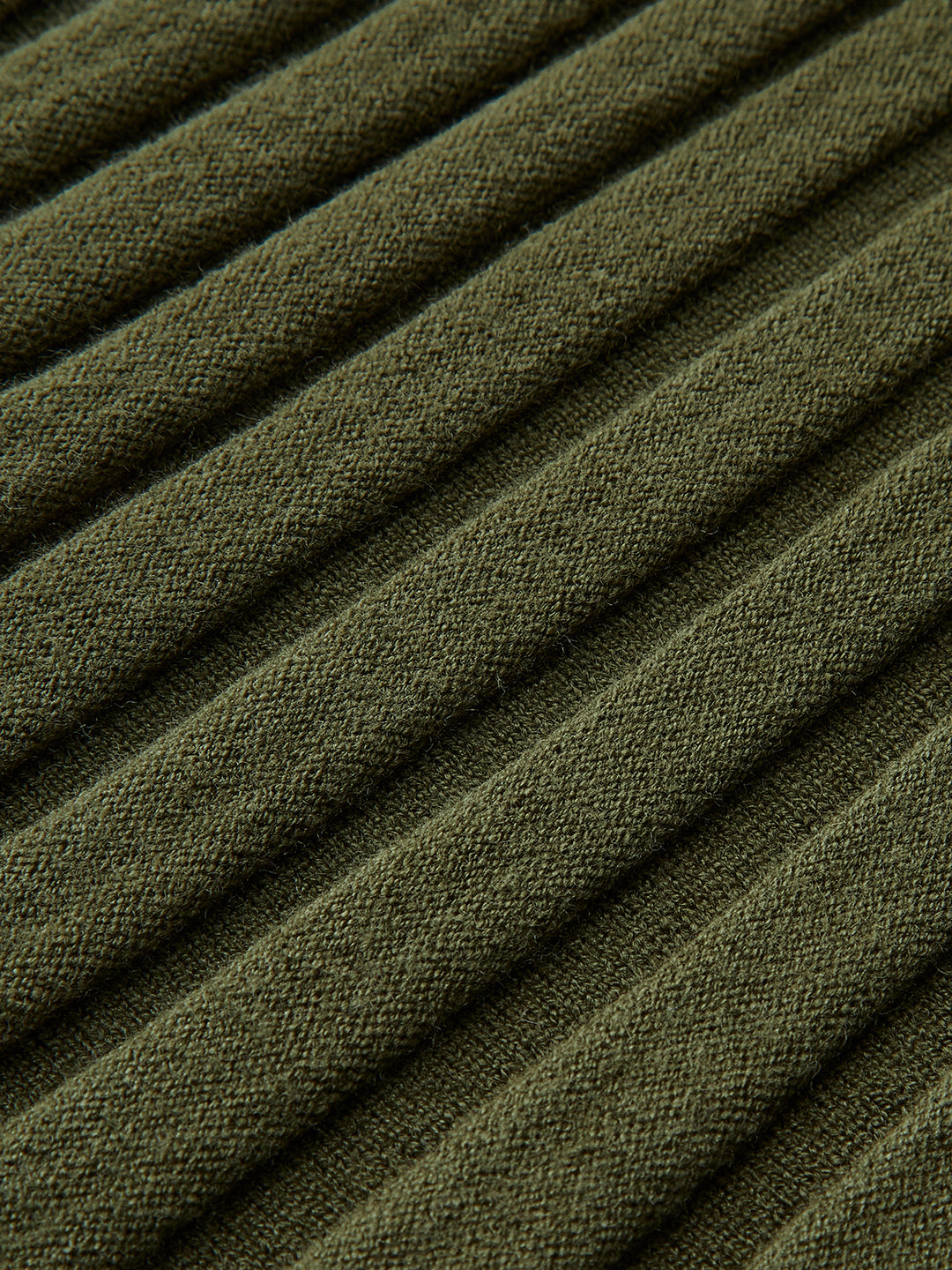 Néola Ribbelset – Tijdloze Elegantieset met Maxi-Rok