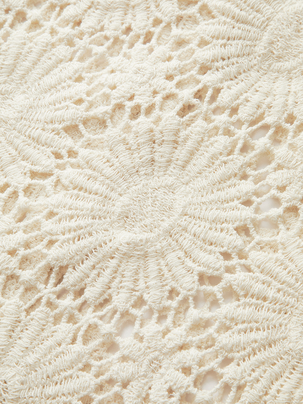 Gebreid damesvest met bloemenpatroon en knoopsluiting – katoenmix, middeldik