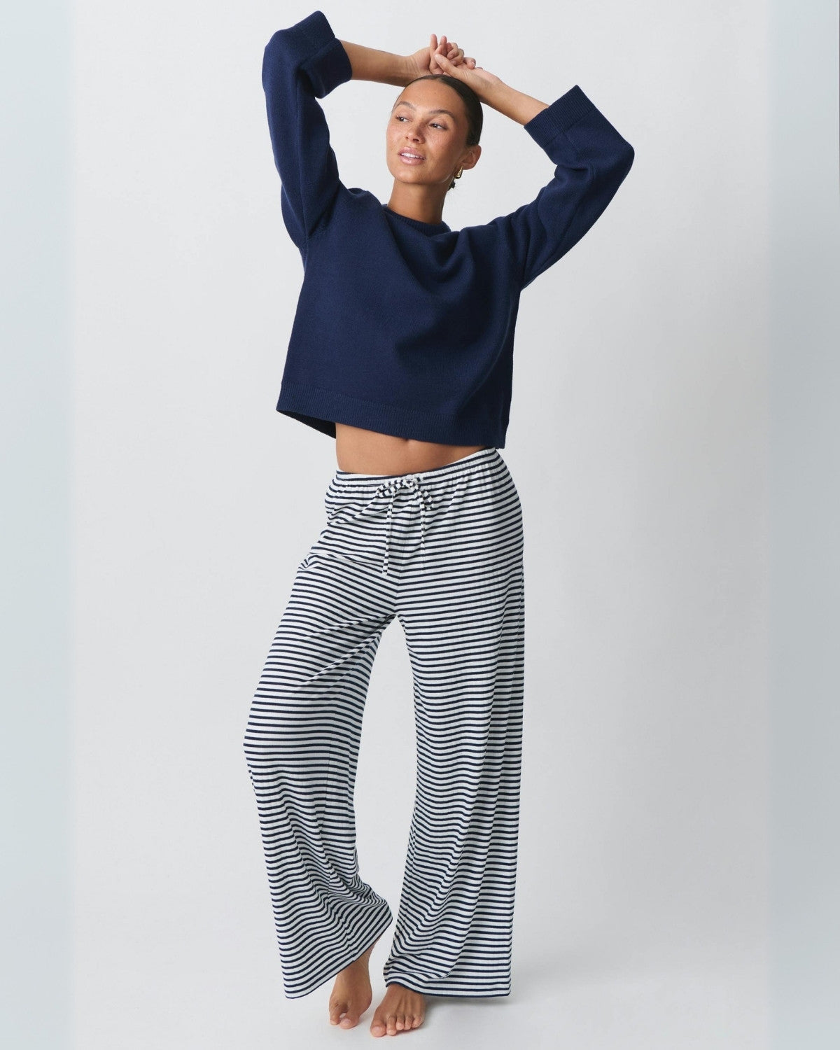 Serena Striped Lounge Pants – Elegante Gestreepte Damesbroek met Tijdloze Flair